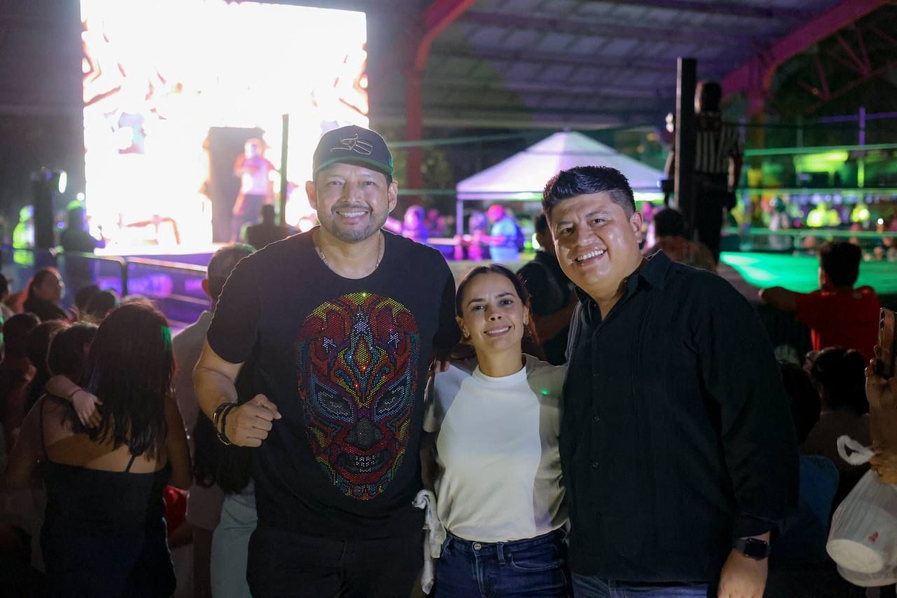 uploads/6/32/01 (1723).Jpeg